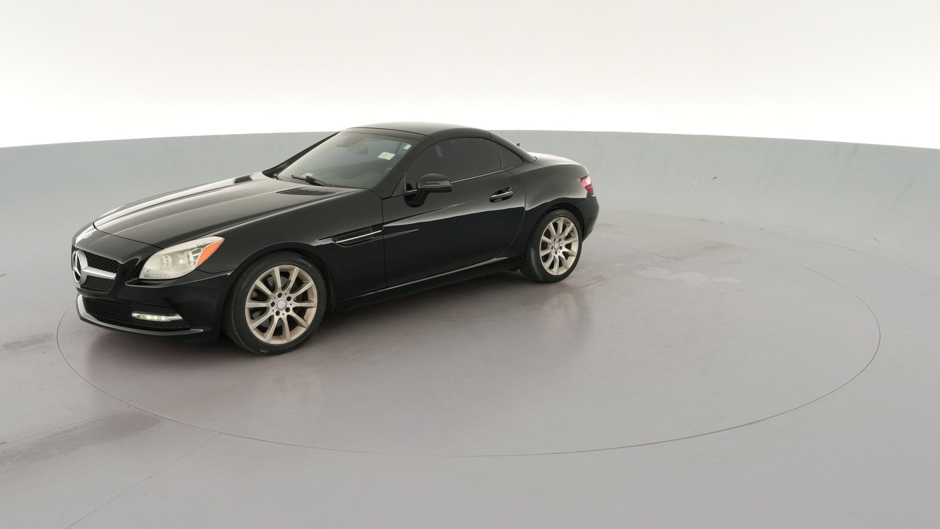 2016 Mercedes-Benz SLK vehicle photo