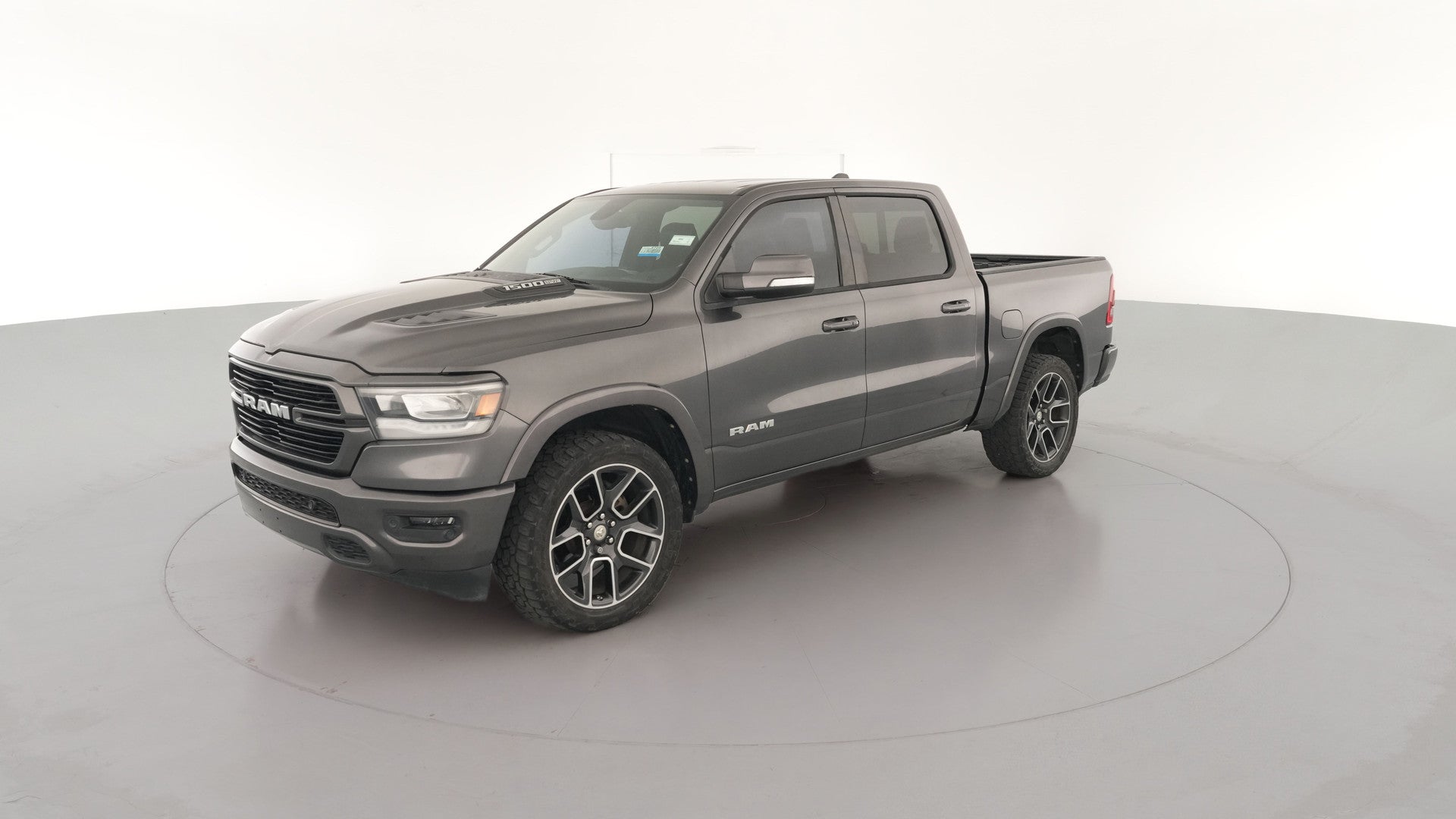 2019 Ram 1500 Crew Cab vehicle photo