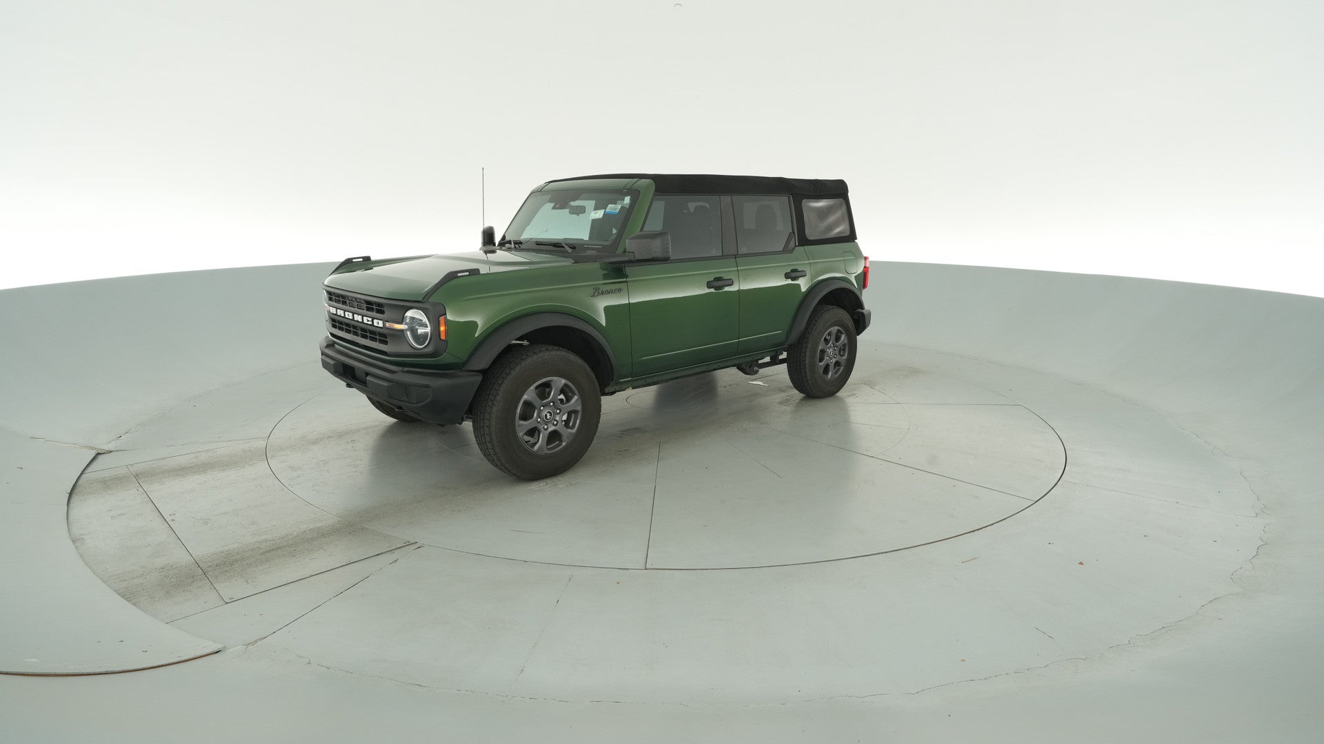 2025 Ford Bronco vehicle photo