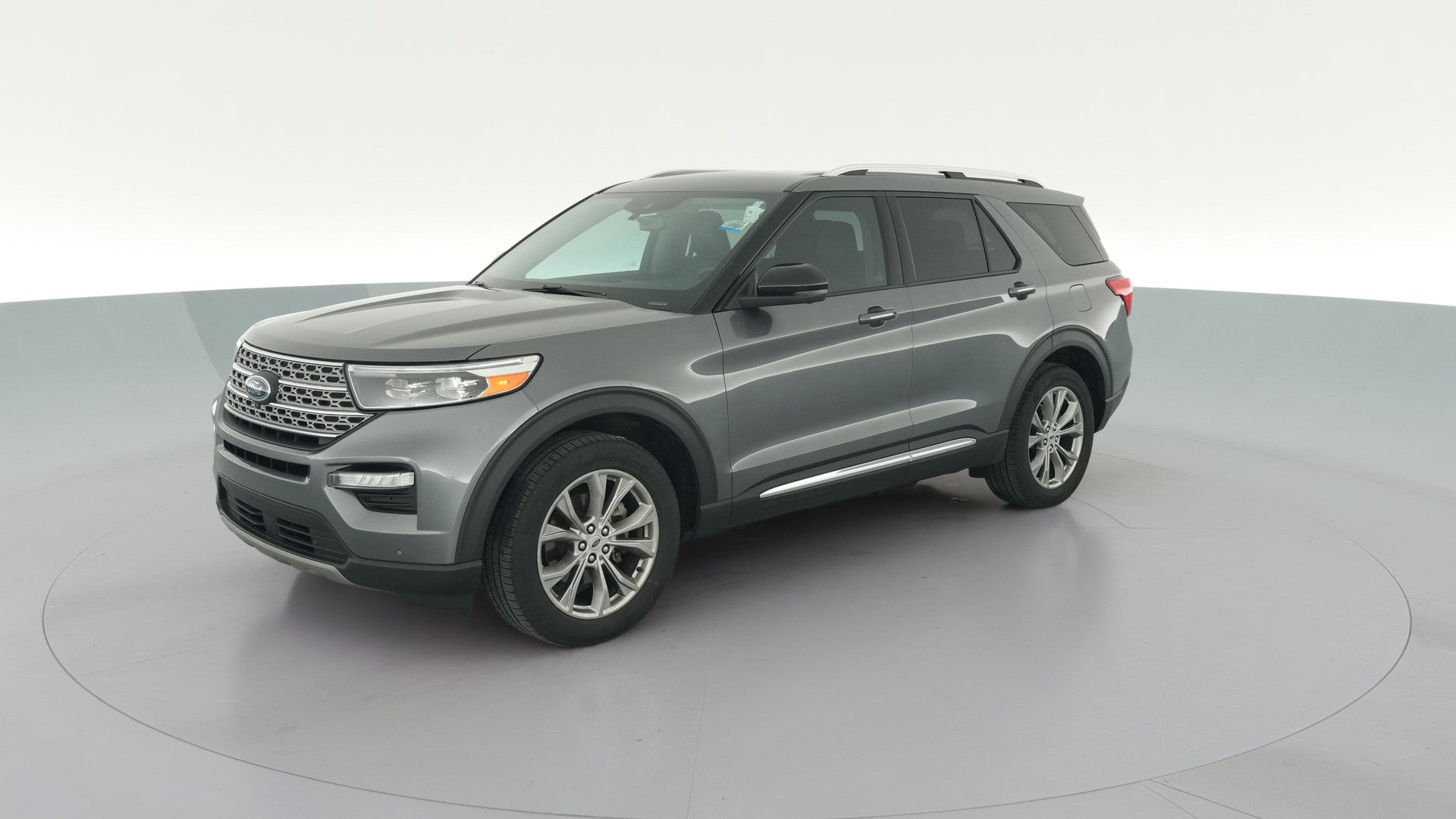 2022 Ford Explorer vehicle photo