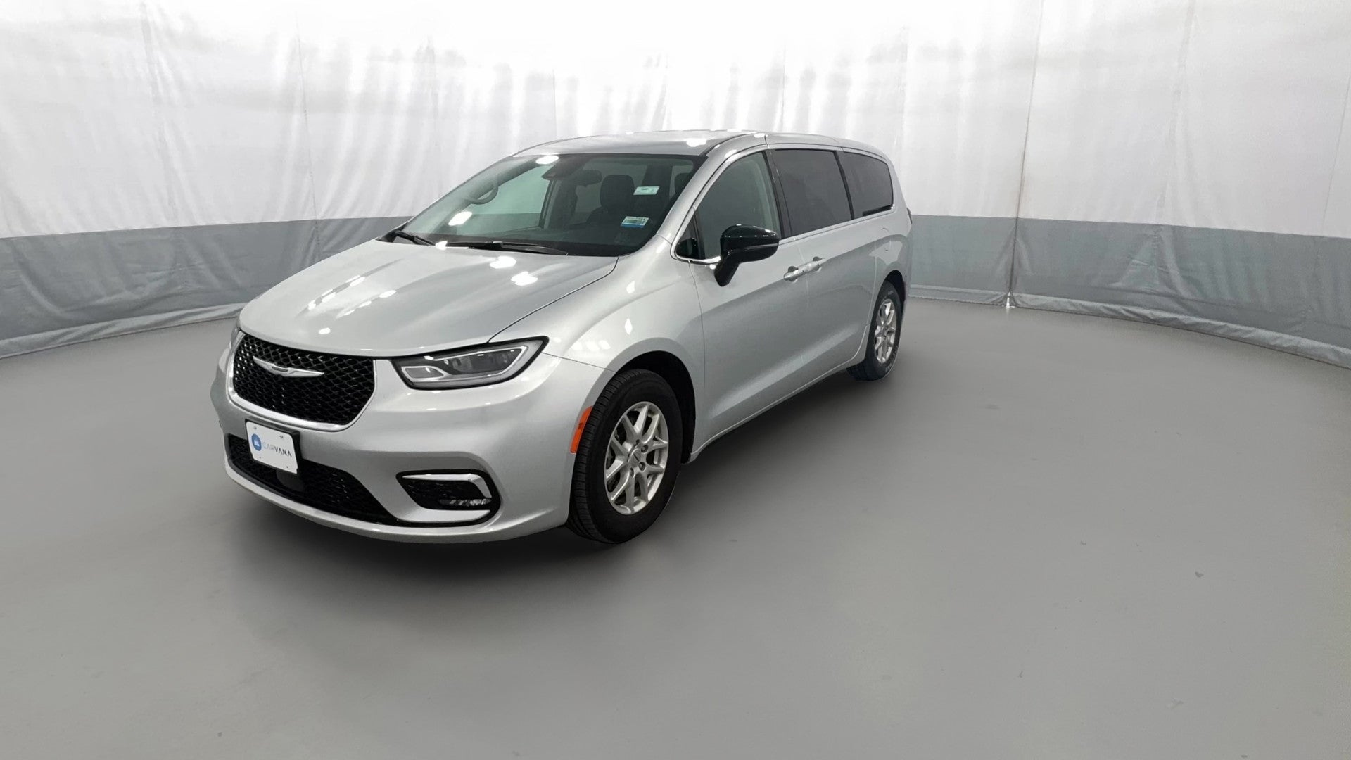 2024 Chrysler Pacifica vehicle photo