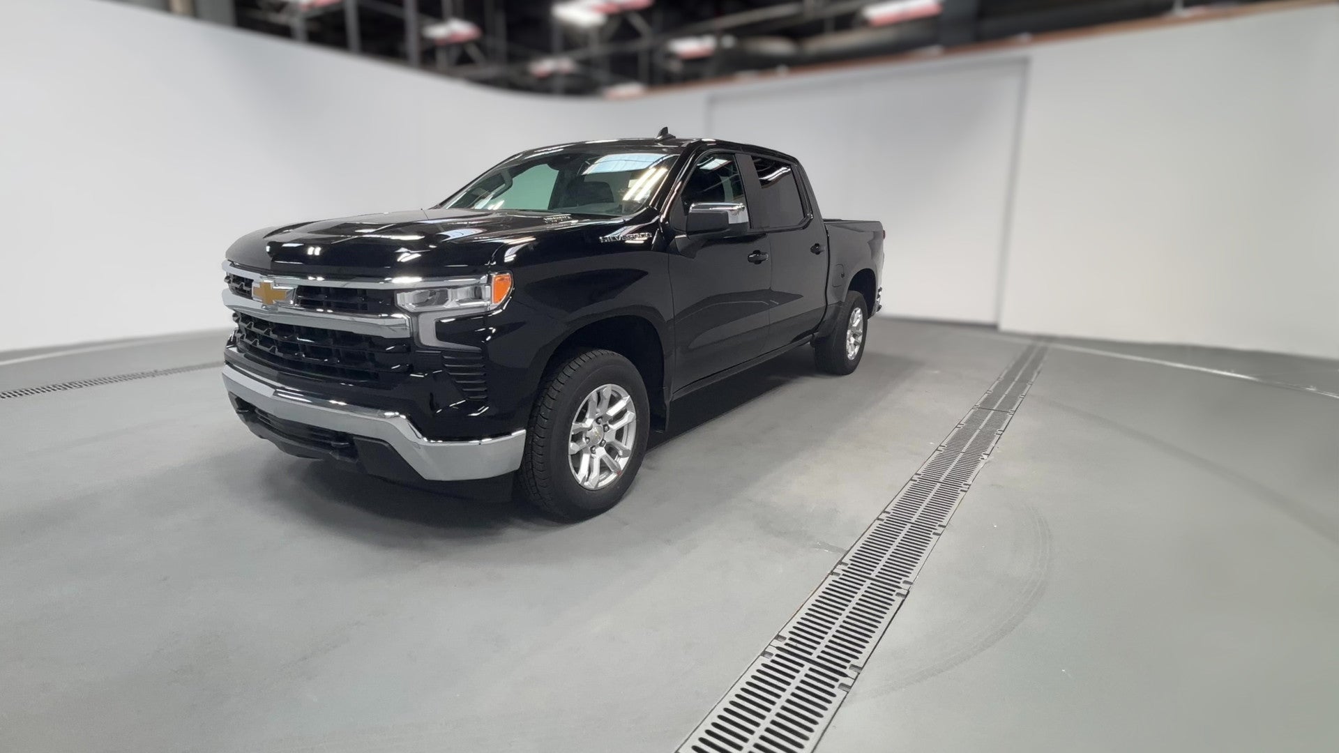 2026 Chevrolet Silverado 1500 Crew Cab vehicle photo