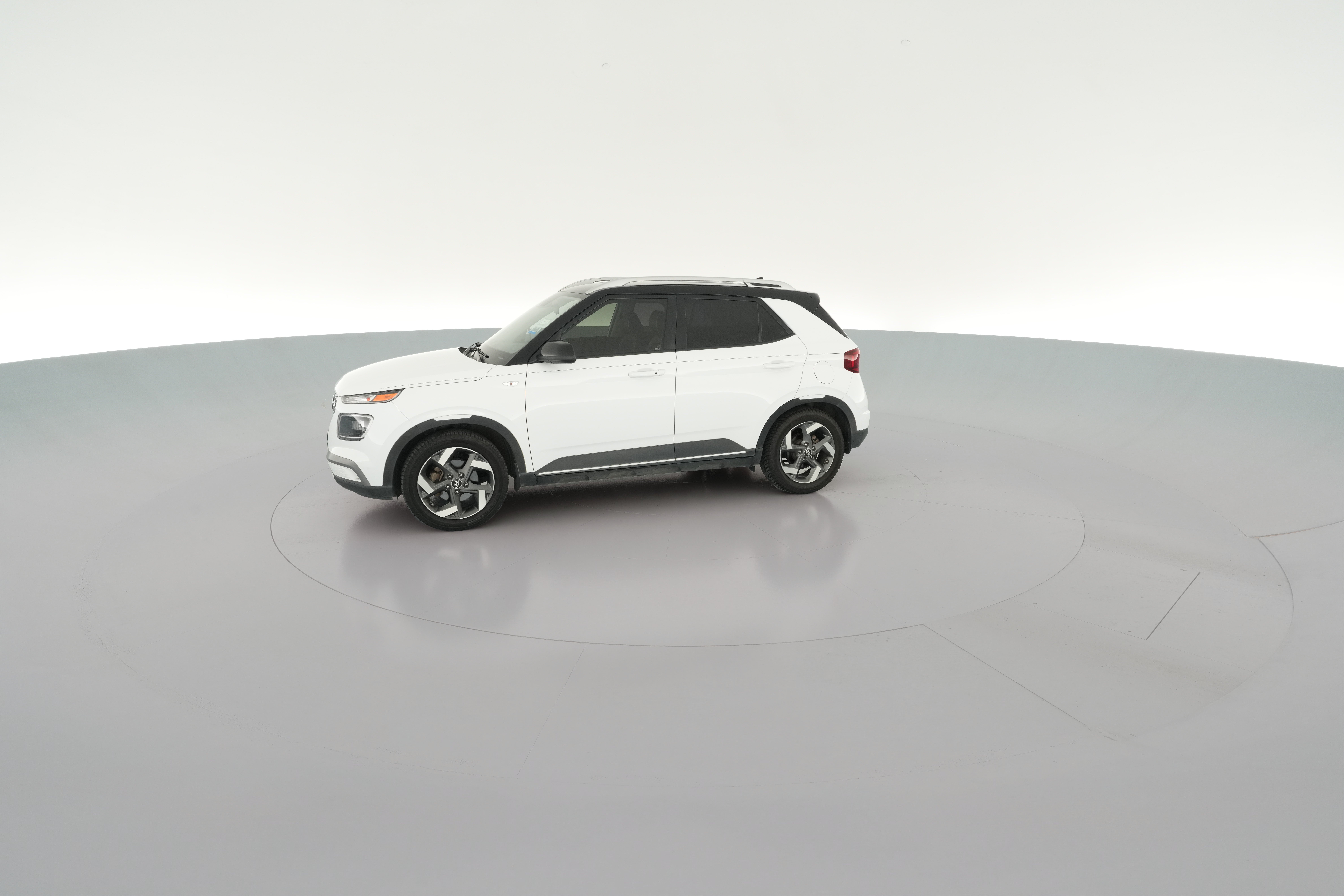 2022 Hyundai Venue Limited - Photo 25