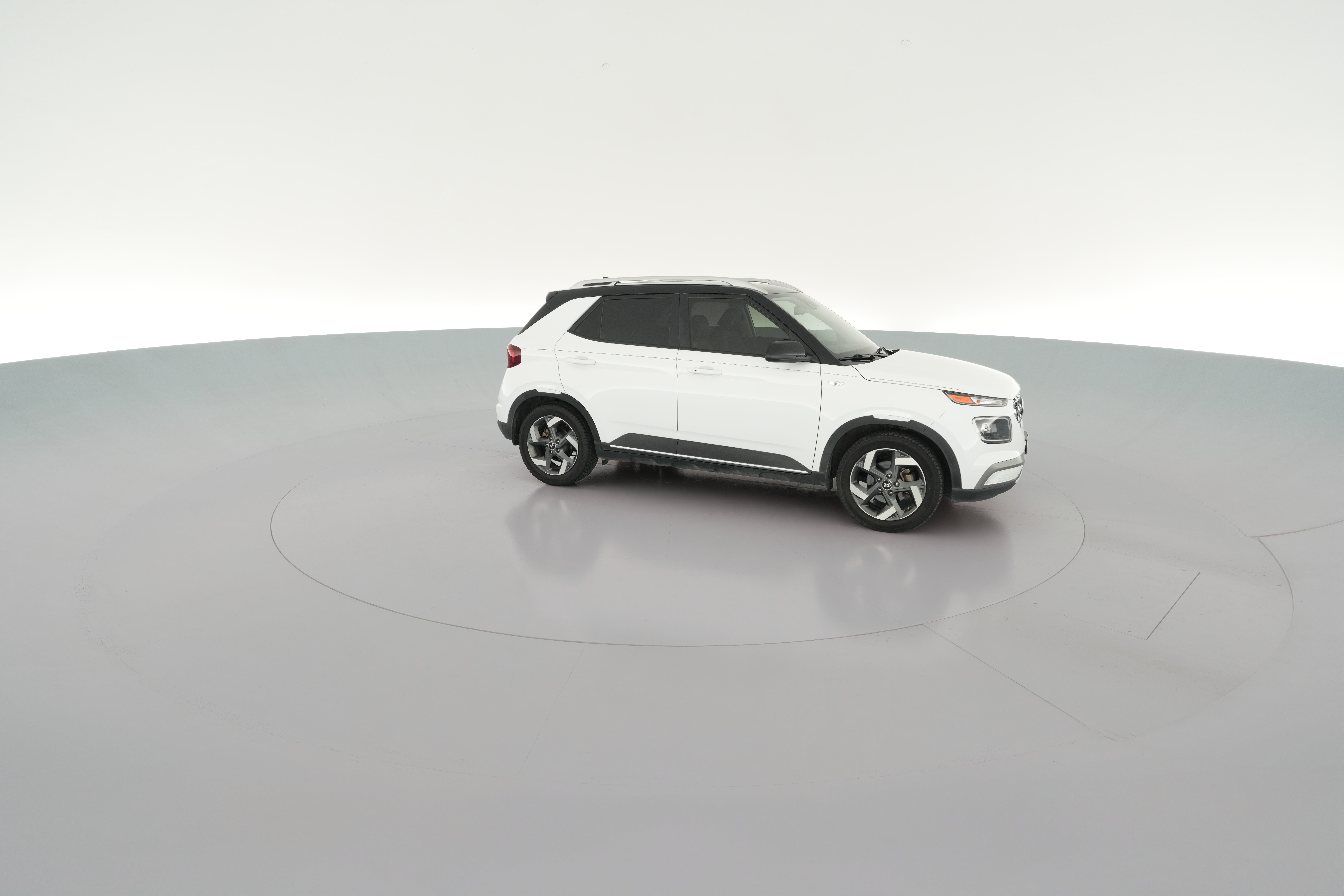 2022 Hyundai Venue Limited - Photo 35