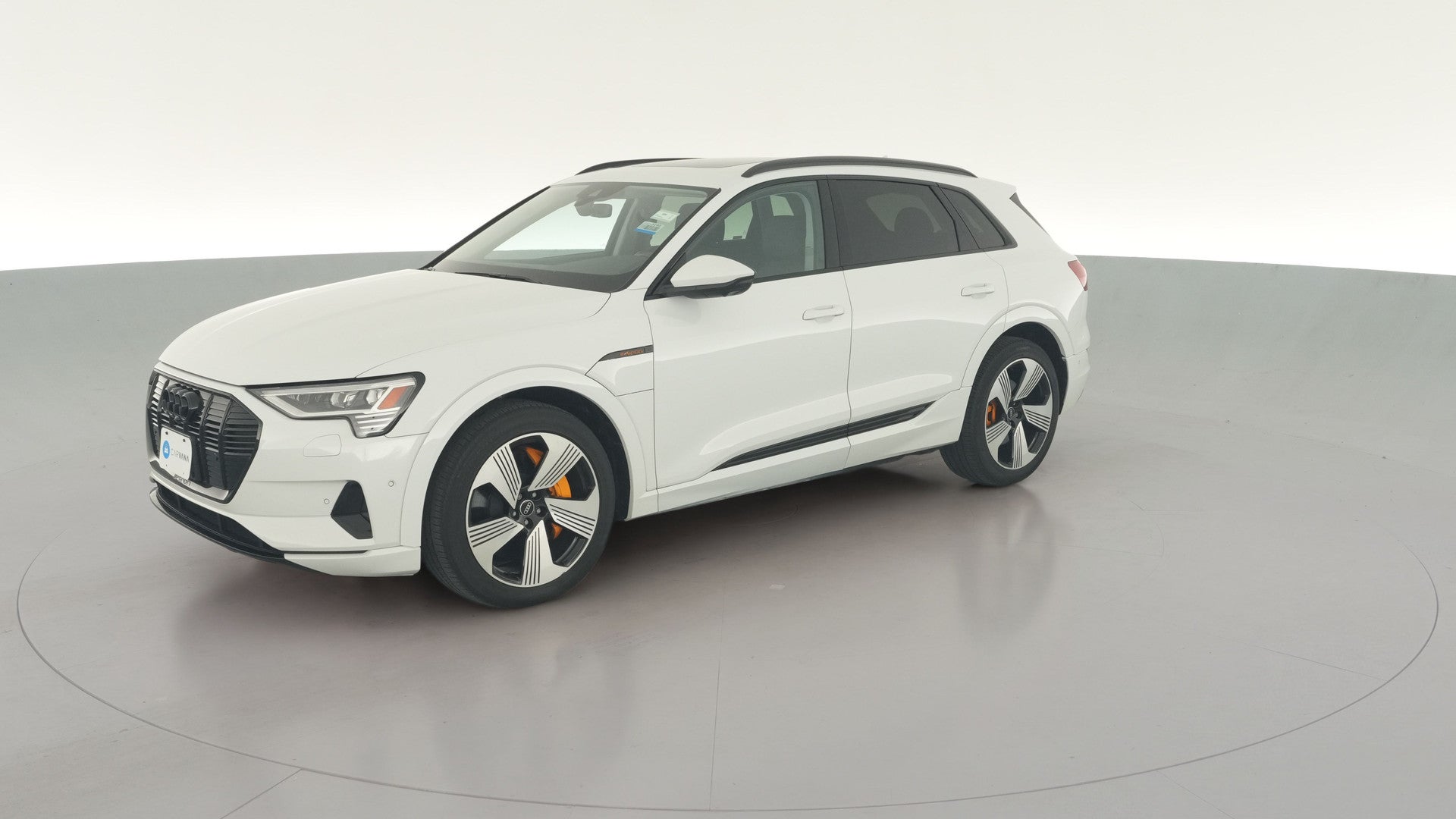 2022 Audi e-tron vehicle photo