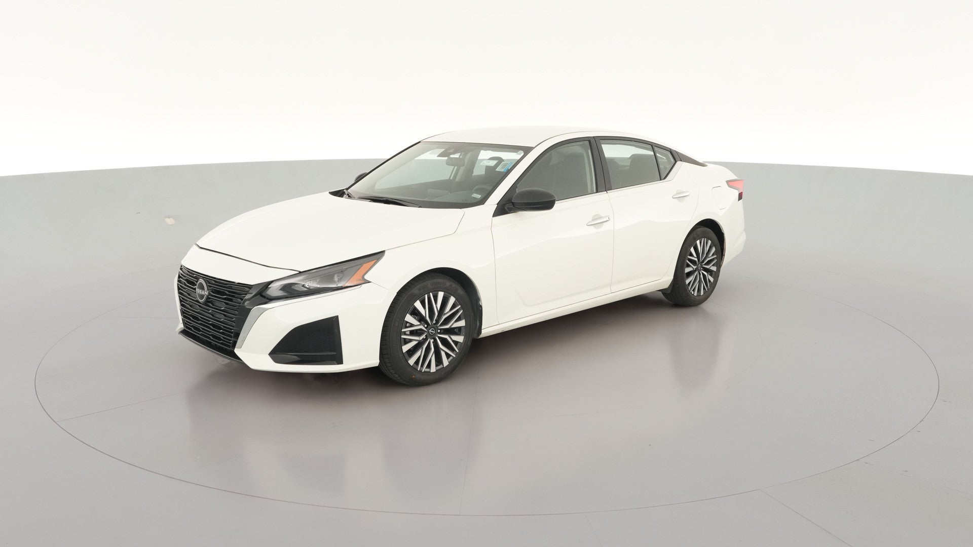2025 Nissan Altima vehicle photo