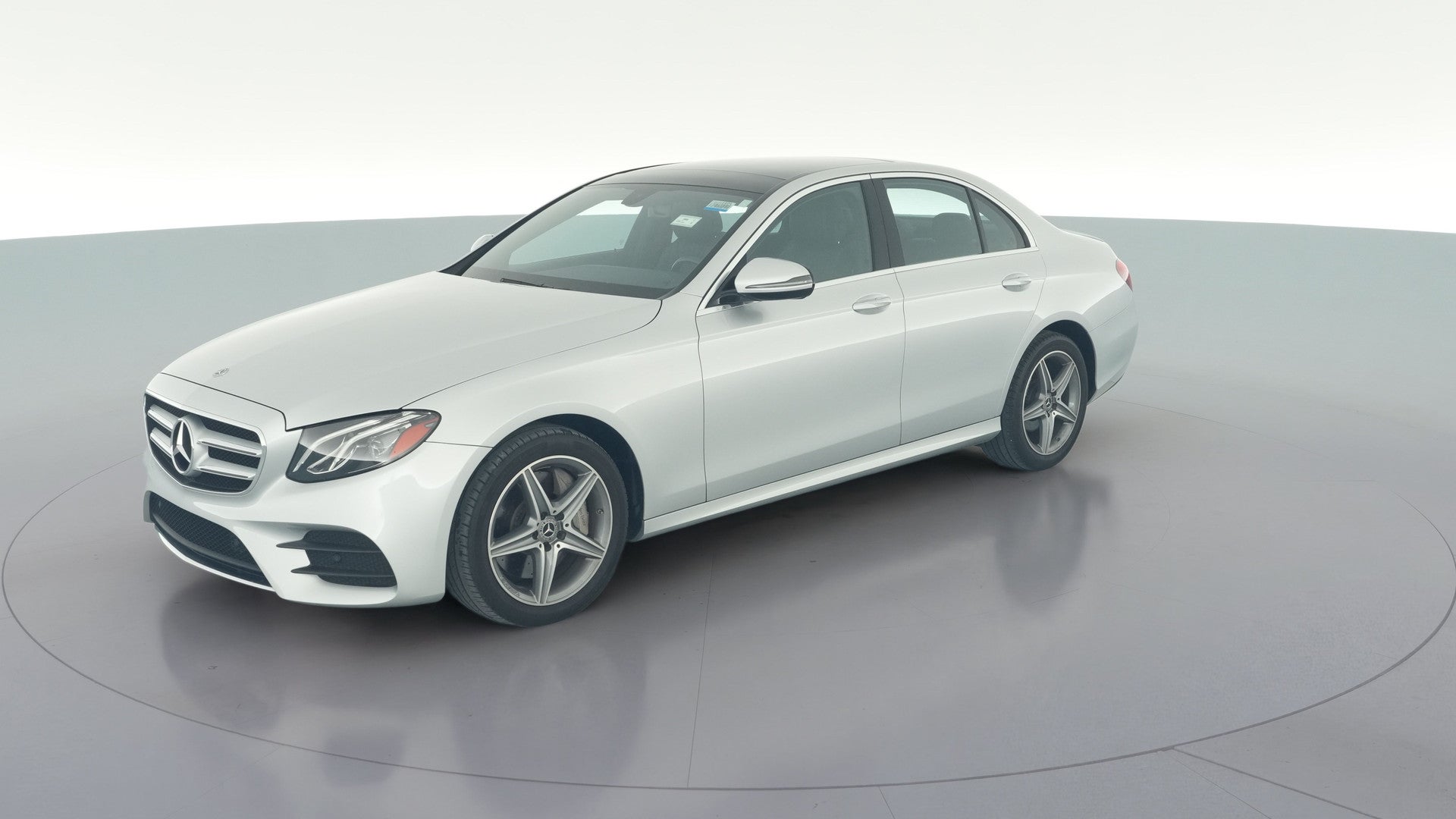 2019 Mercedes-Benz E-Class vehicle photo