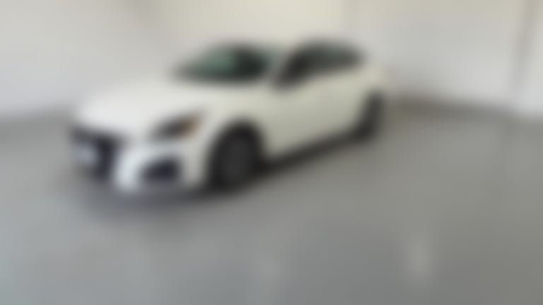 2025 Nissan Altima vehicle photo