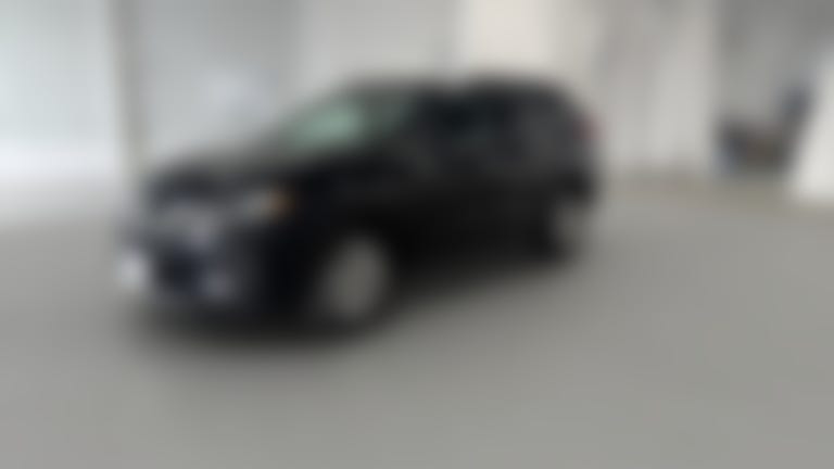 2018 Nissan Rogue vehicle photo