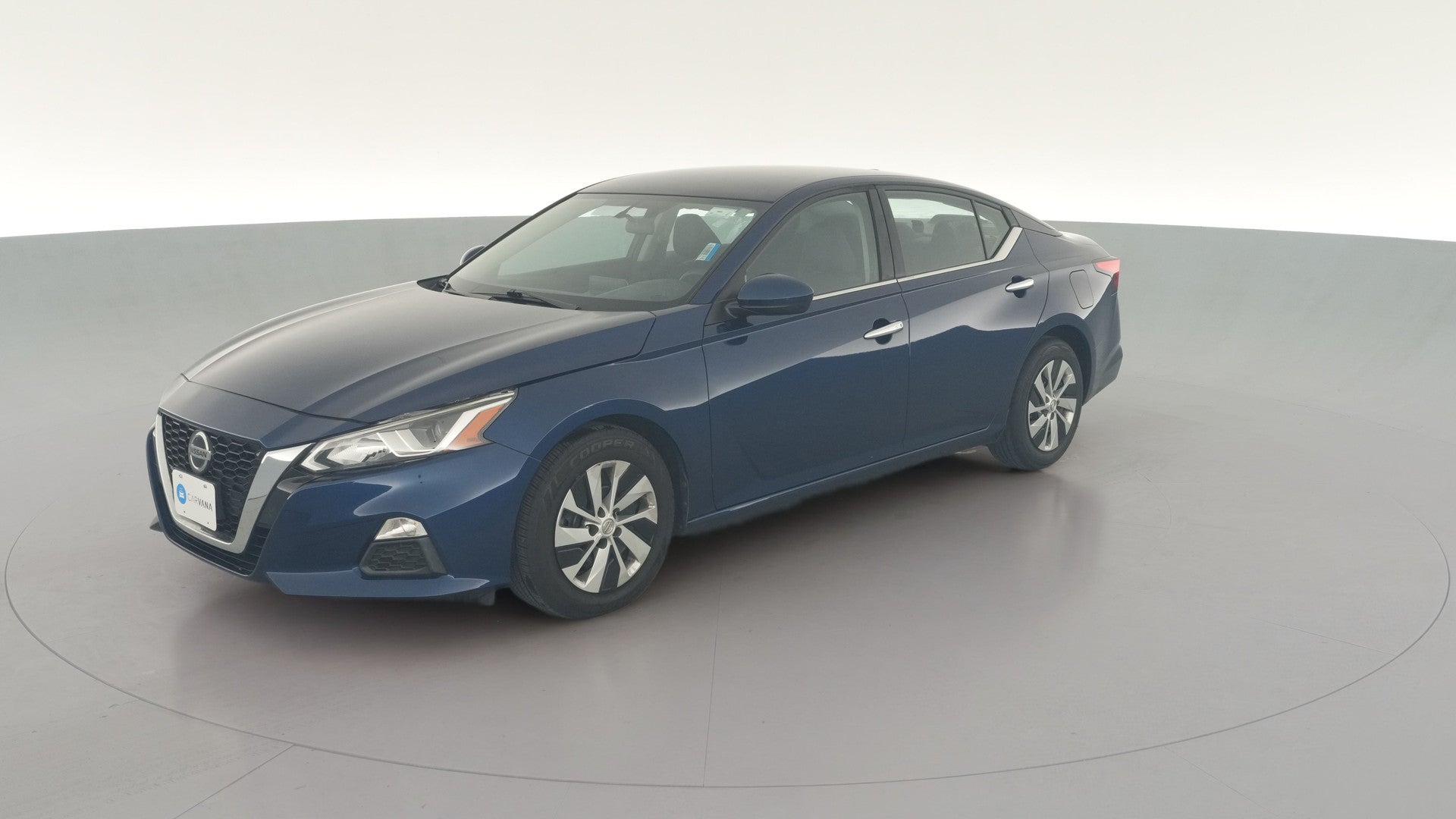 2020 Nissan Altima vehicle photo