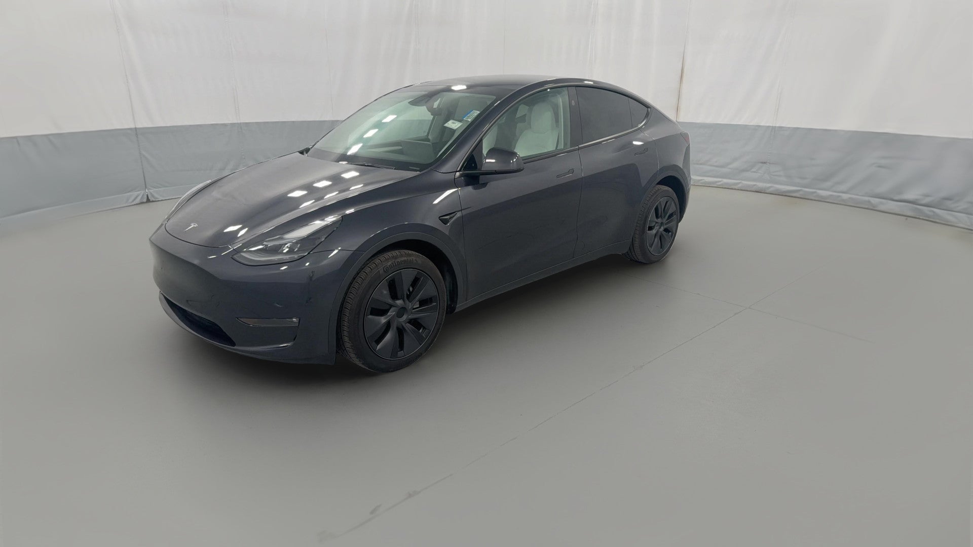 2024 Tesla Model Y vehicle photo