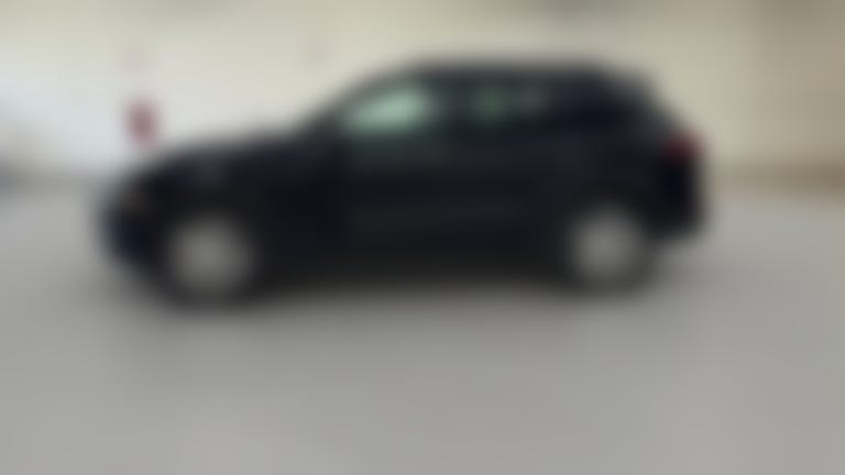 2017 Porsche Cayenne vehicle photo