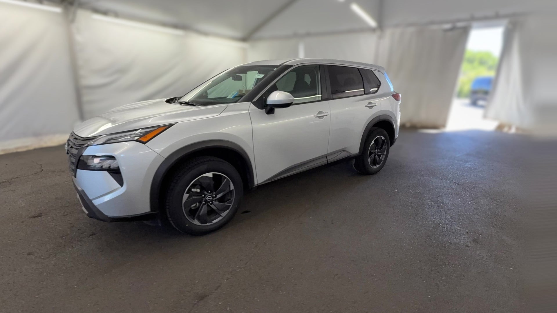 2025 Nissan Rogue vehicle photo