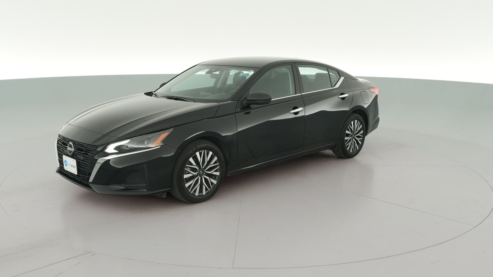 2025 Nissan Altima vehicle photo