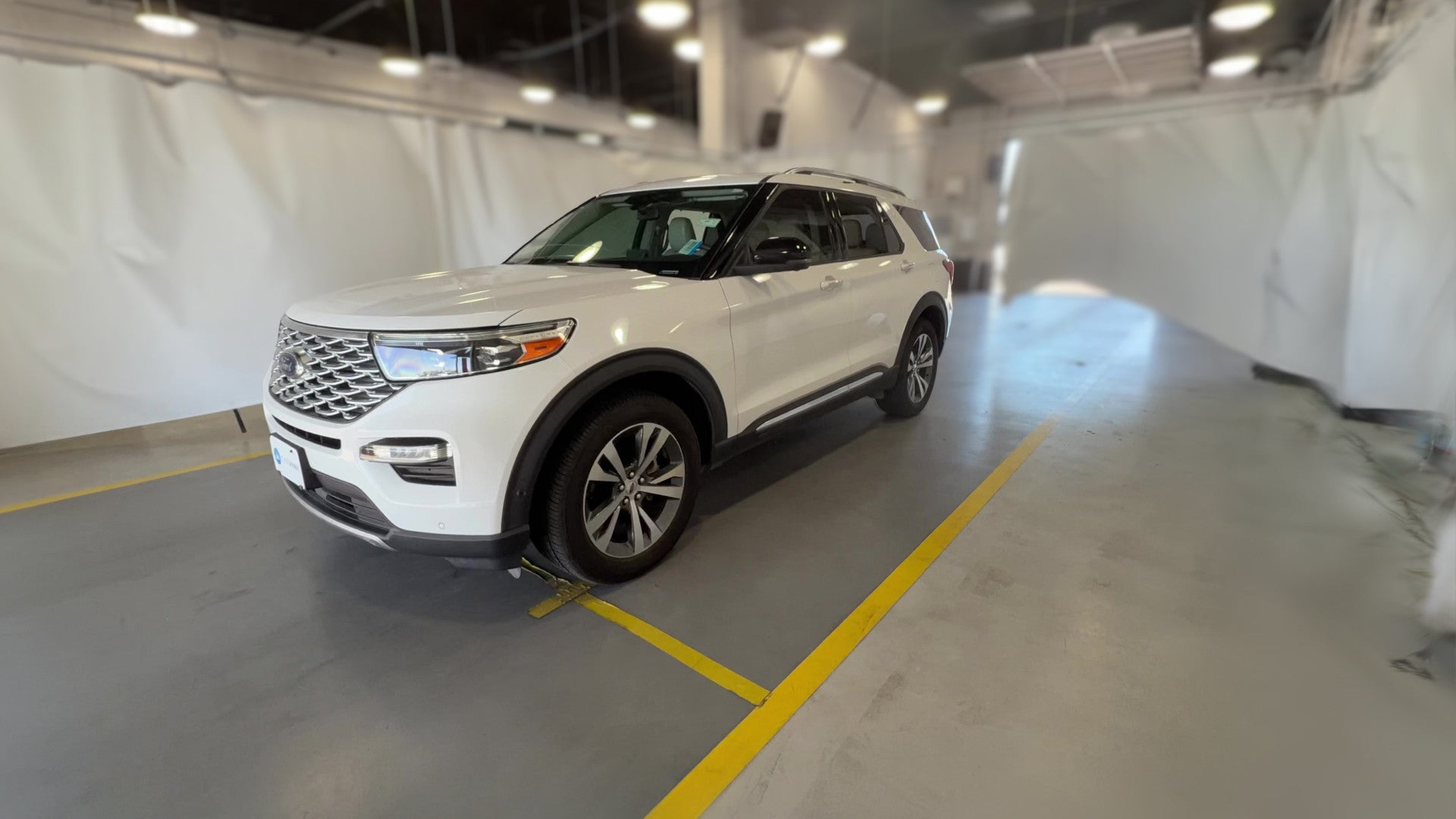 2020 Ford Explorer vehicle photo