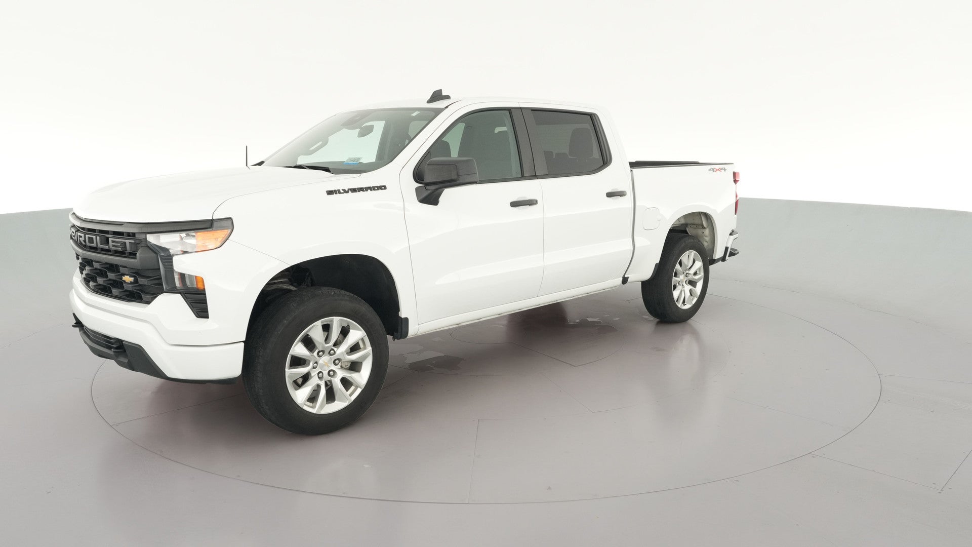 2023 Chevrolet Silverado 1500 Crew Cab vehicle photo