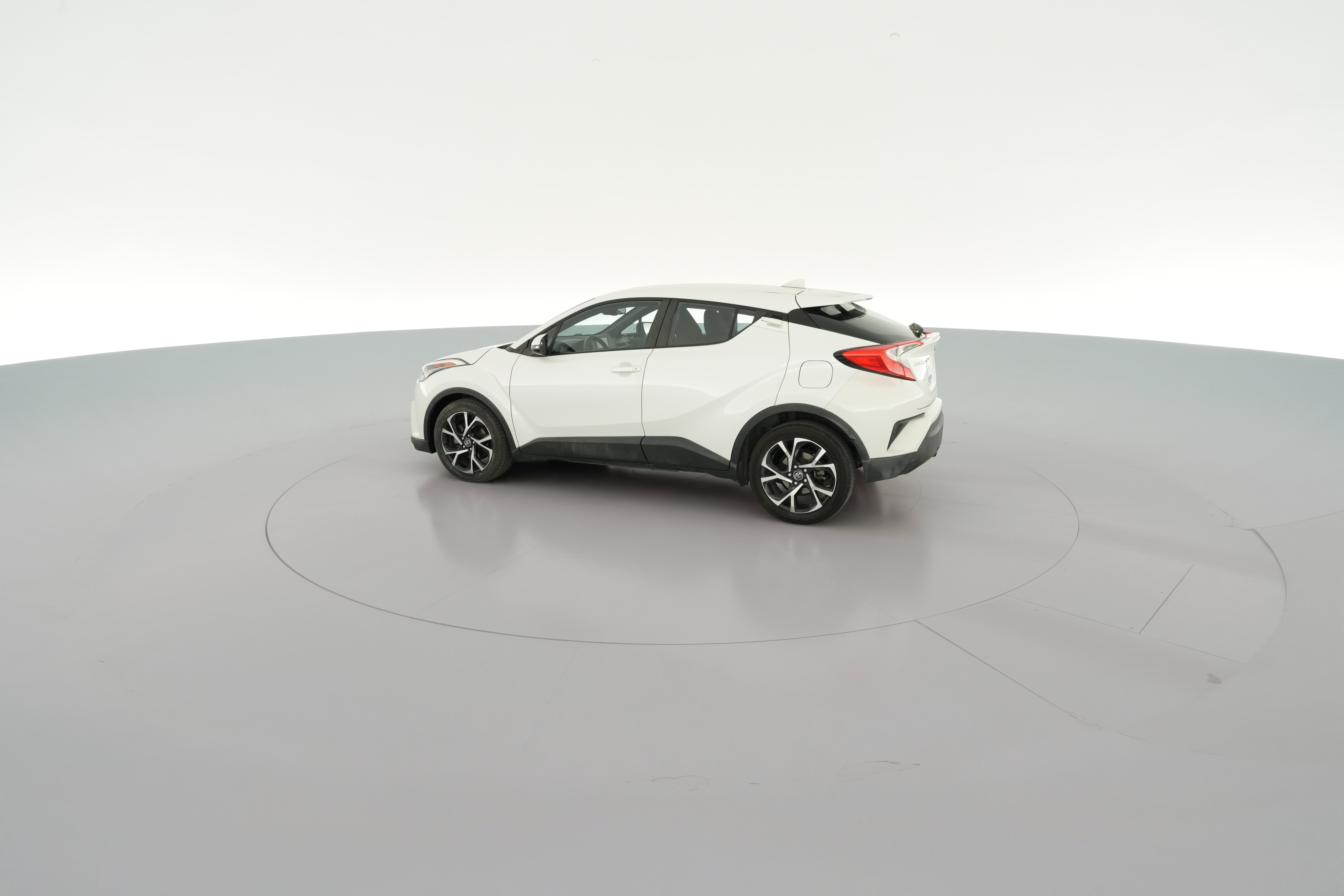 2018 Toyota C-HR XLE Premium - Photo 29