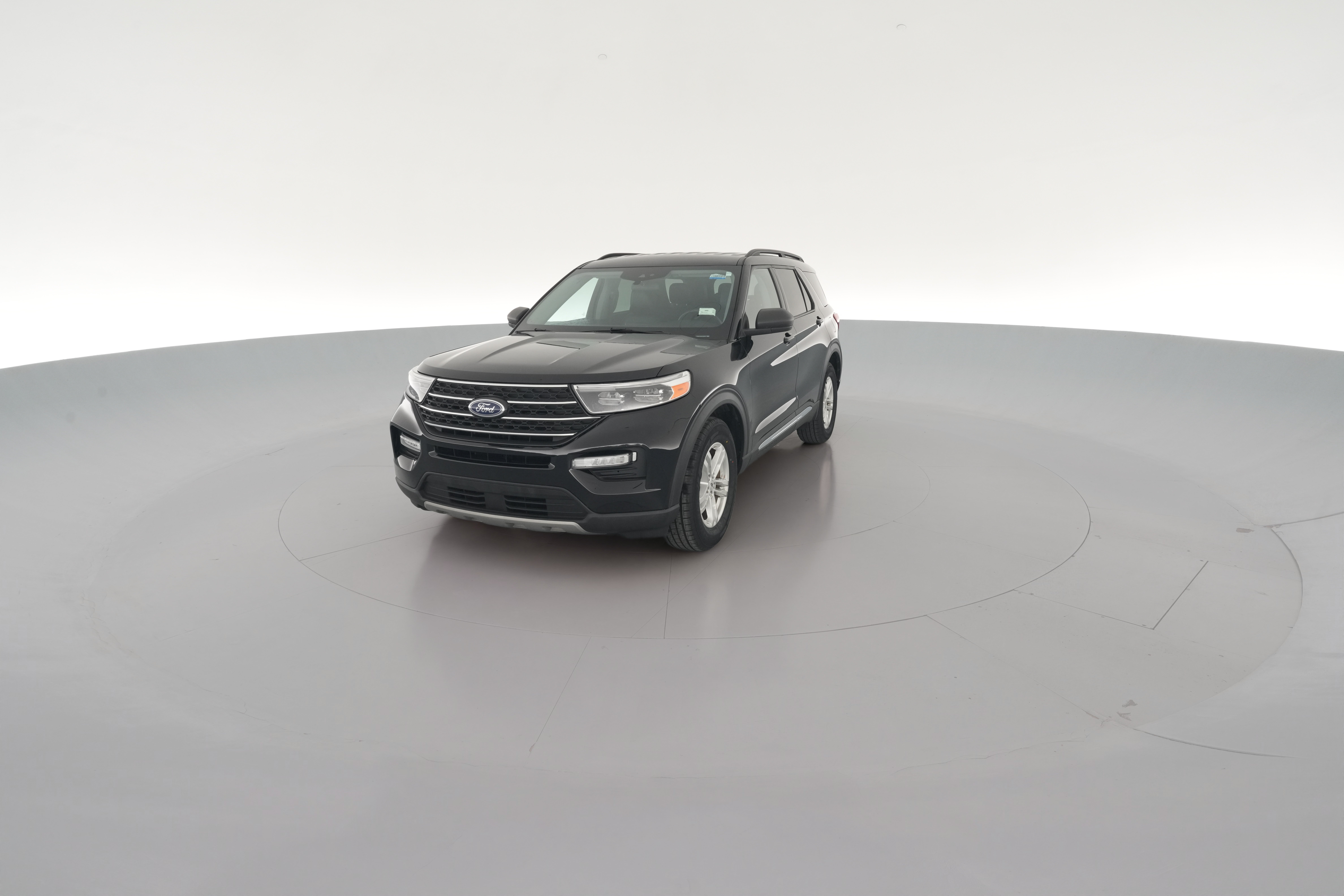 2023 Ford Explorer XLT - Photo 24