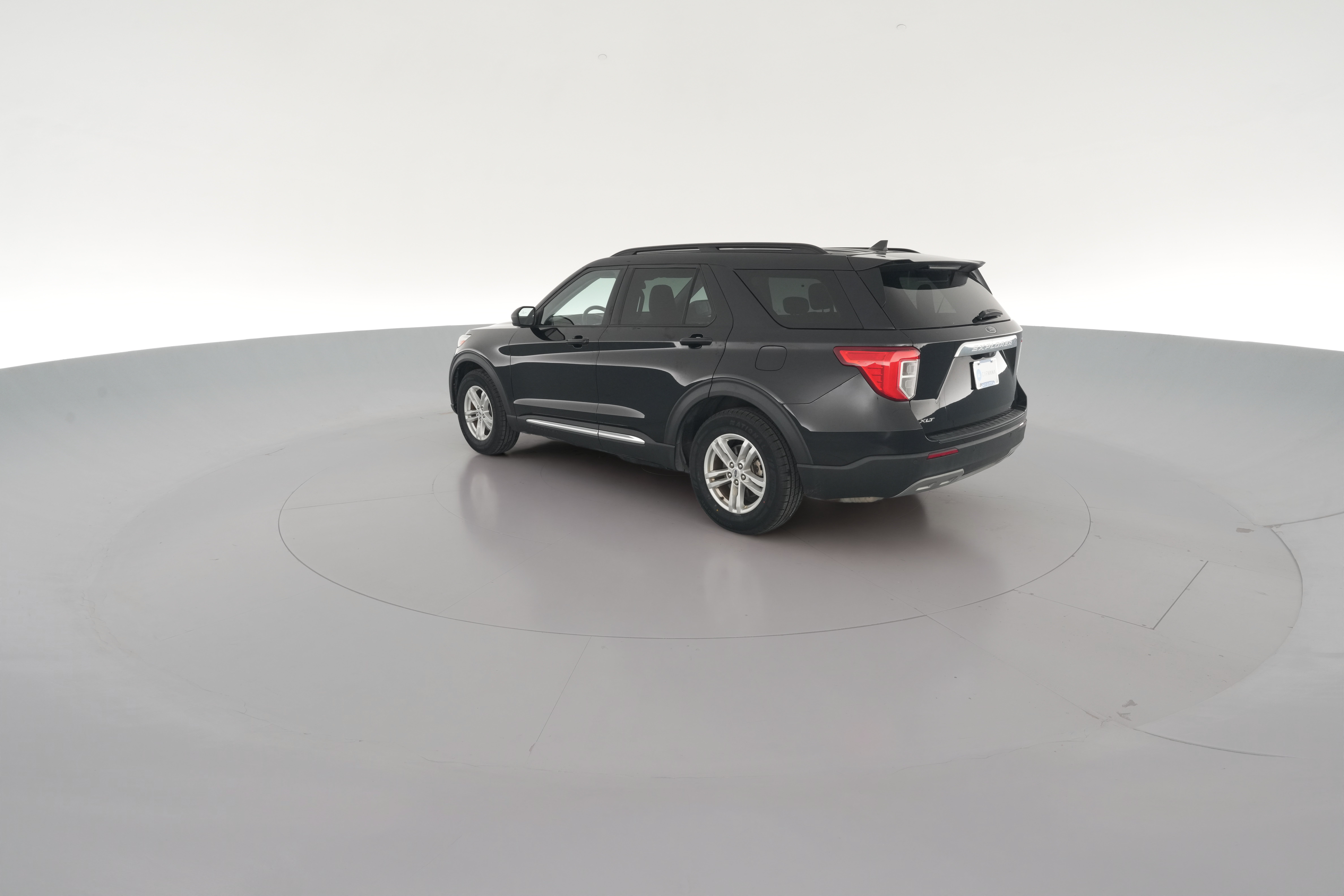 2023 Ford Explorer XLT - Photo 29