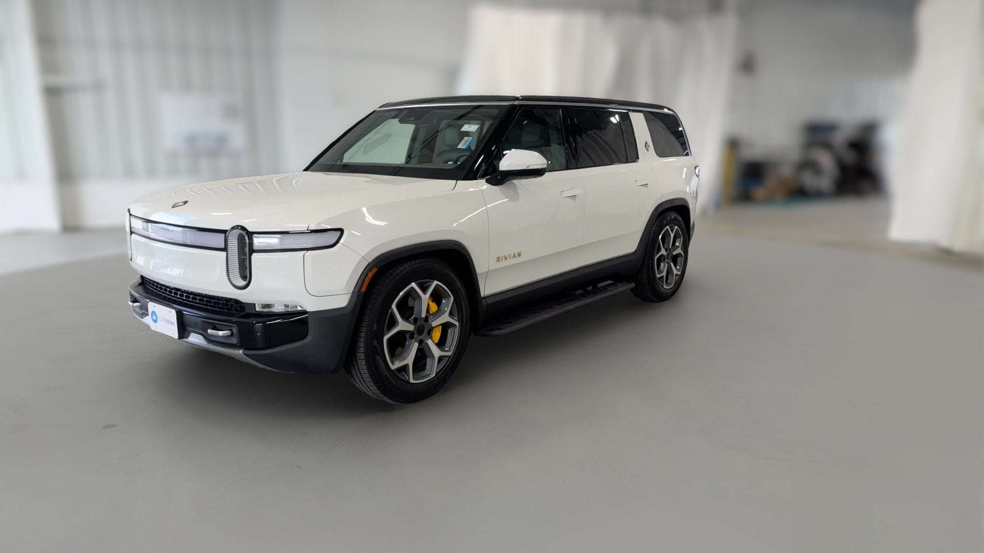 2024 Rivian R1S vehicle photo