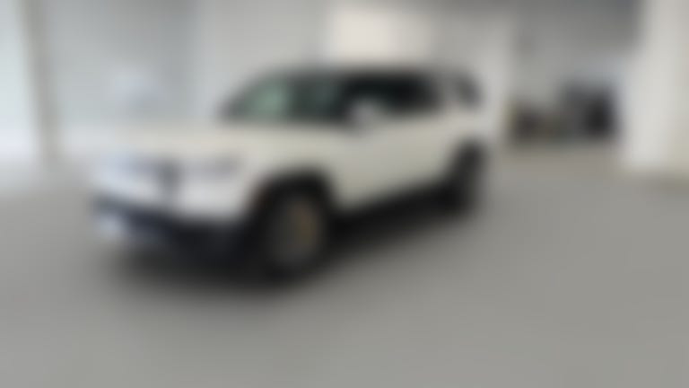 2024 Rivian R1S vehicle photo