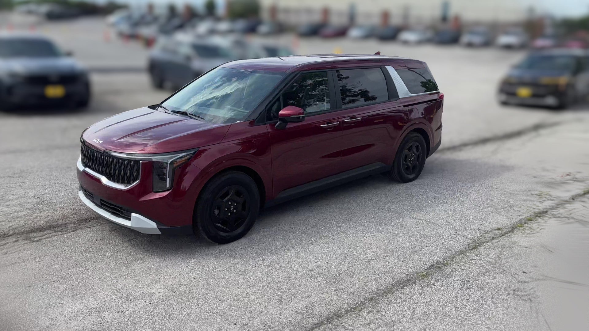 2026 Kia Carnival vehicle photo