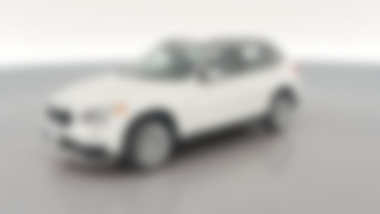 2015 BMW X1 vehicle photo
