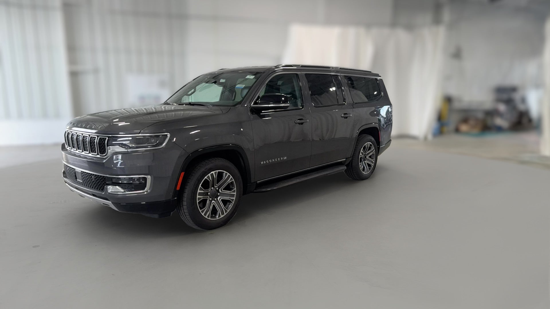 2024 Jeep Wagoneer L vehicle photo