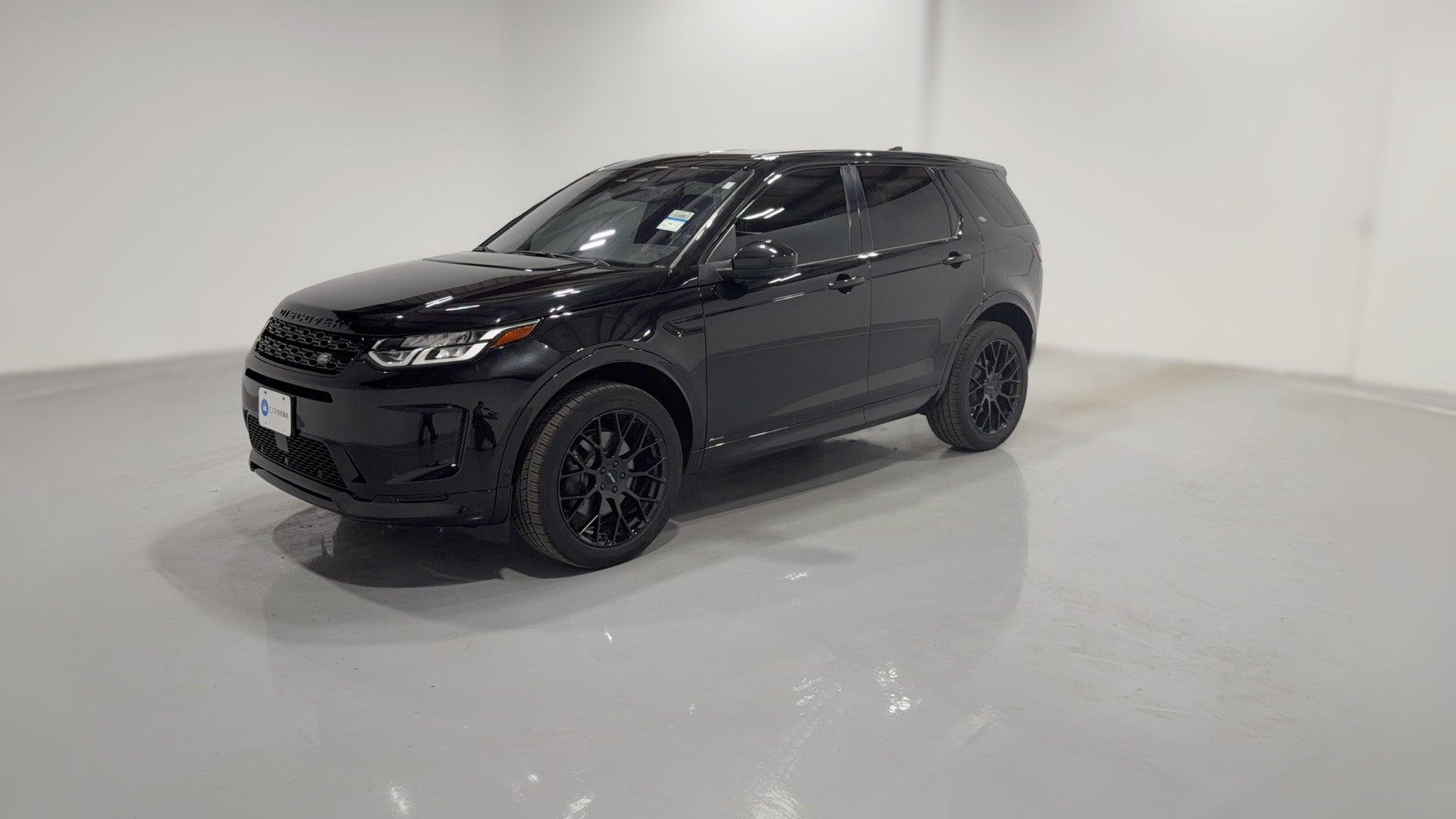 2021 Land Rover Discovery Sport vehicle photo