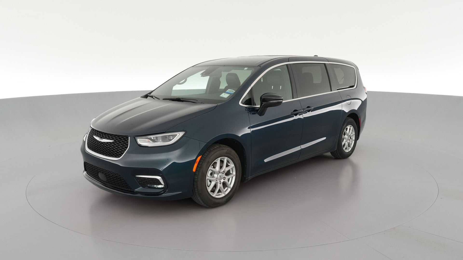 2025 Chrysler Pacifica vehicle photo
