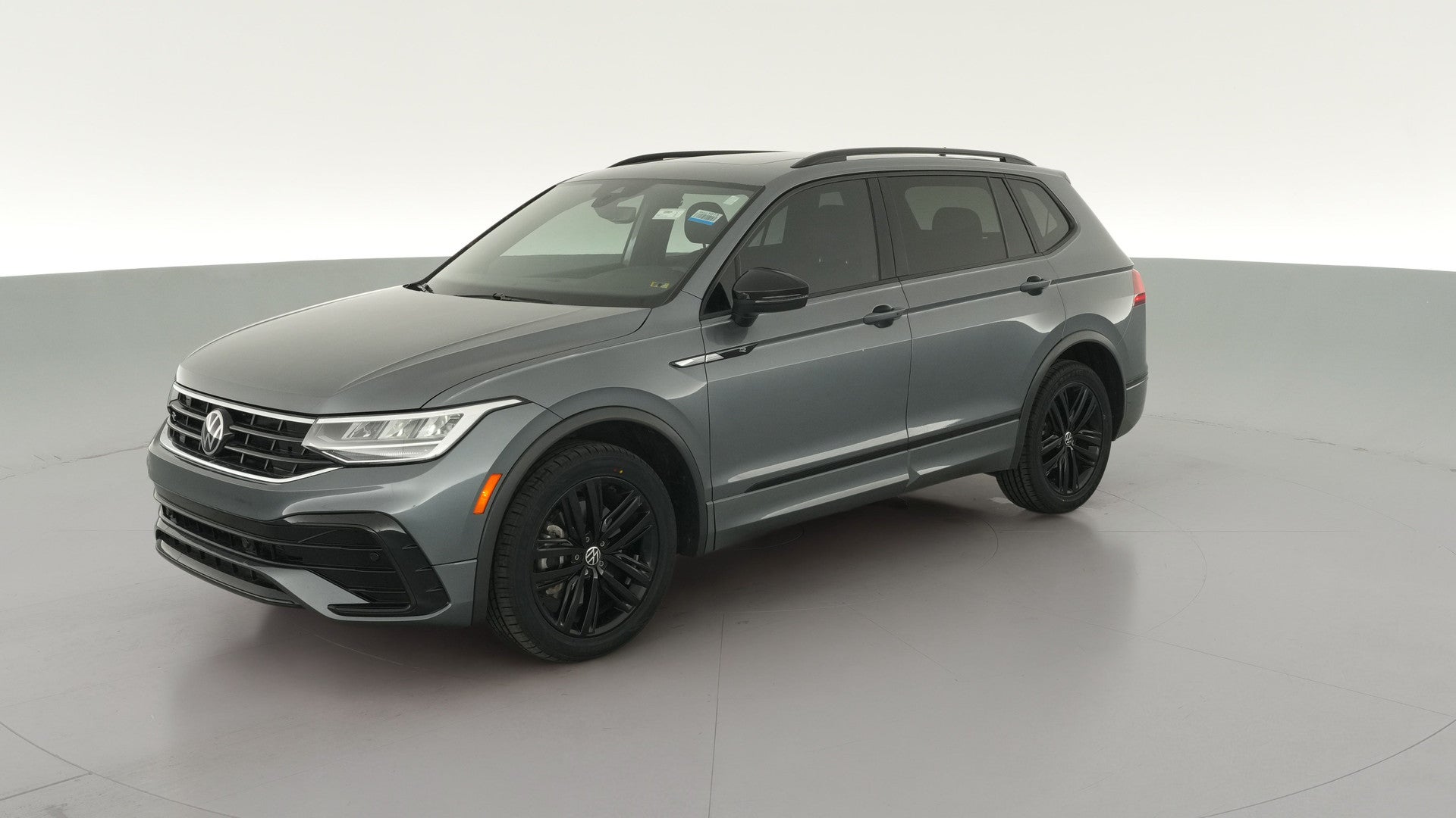 2022 Volkswagen Tiguan vehicle photo