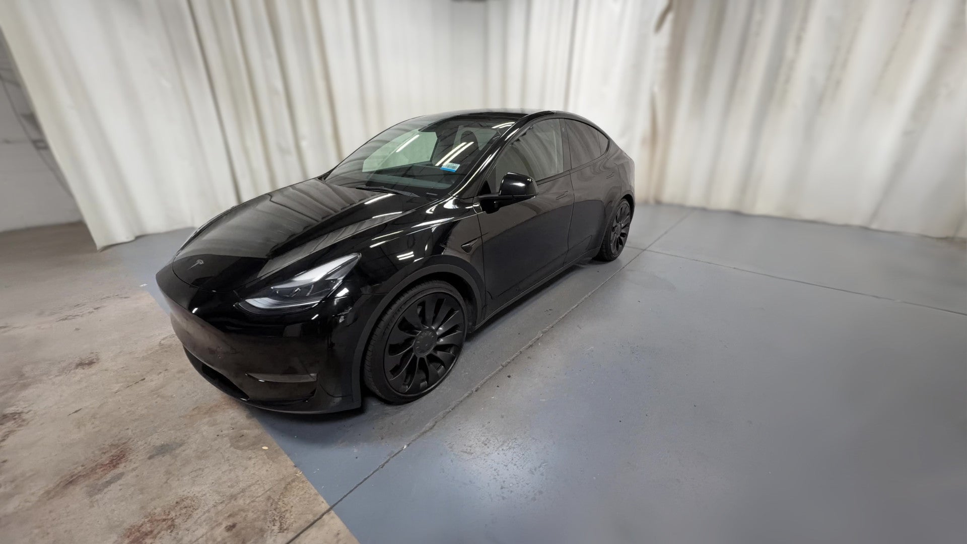 2023 Tesla Model Y vehicle photo
