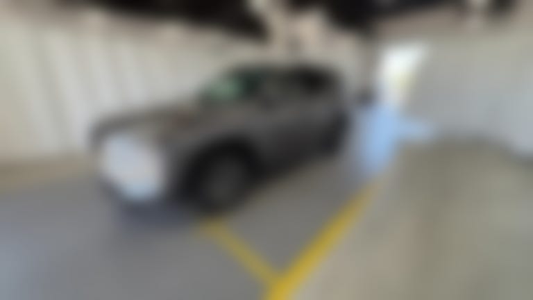 2025 Nissan Pathfinder vehicle photo