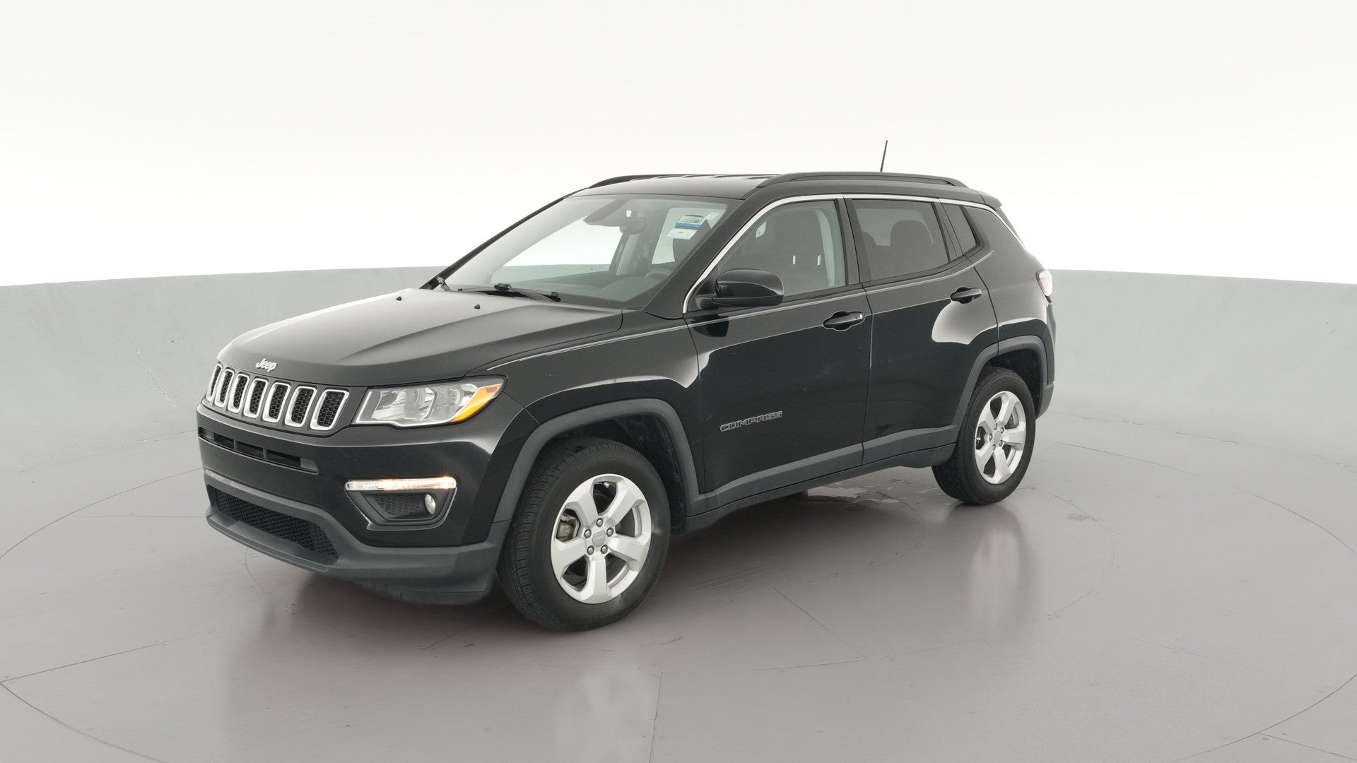2018 Jeep Compass vehicle photo