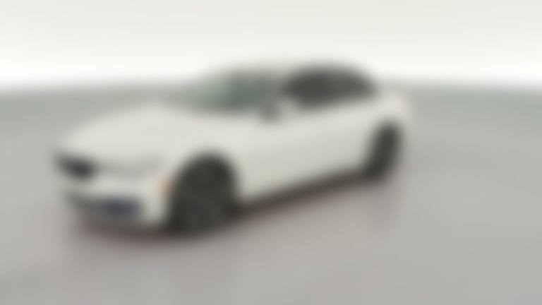2018 BMW 3 Series vehicle photo