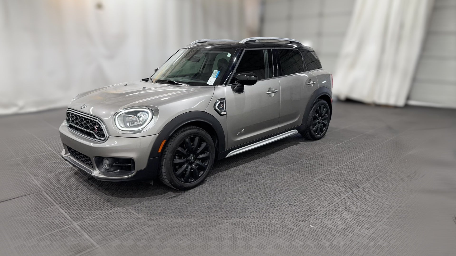 2020 MINI Countryman vehicle photo