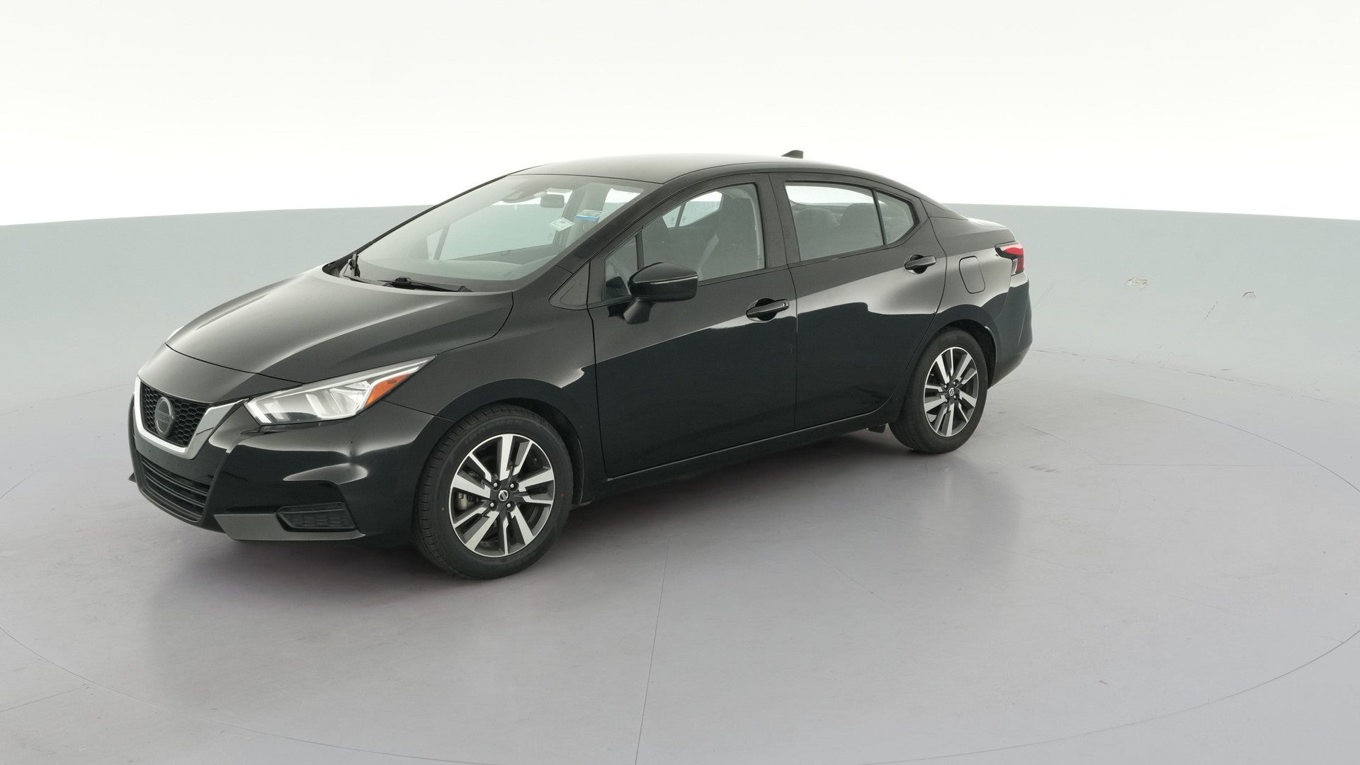 2020 Nissan Versa vehicle photo