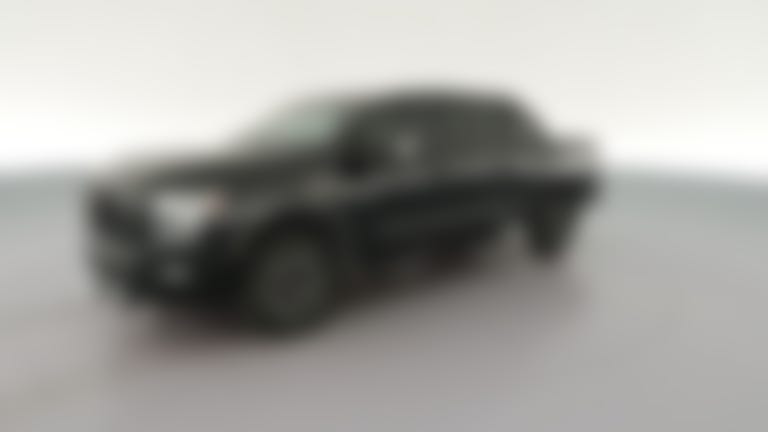 2023 Nissan TITAN XD Crew Cab vehicle photo