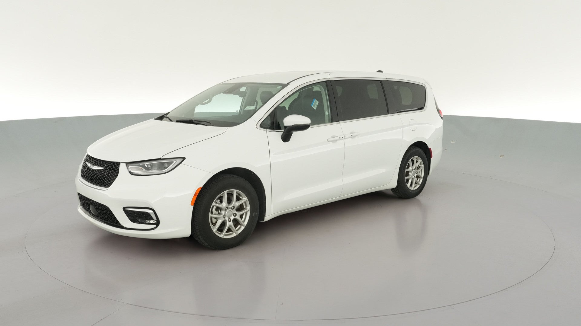 2023 Chrysler Pacifica vehicle photo