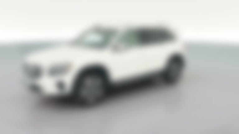 2025 Mercedes-Benz GLB vehicle photo
