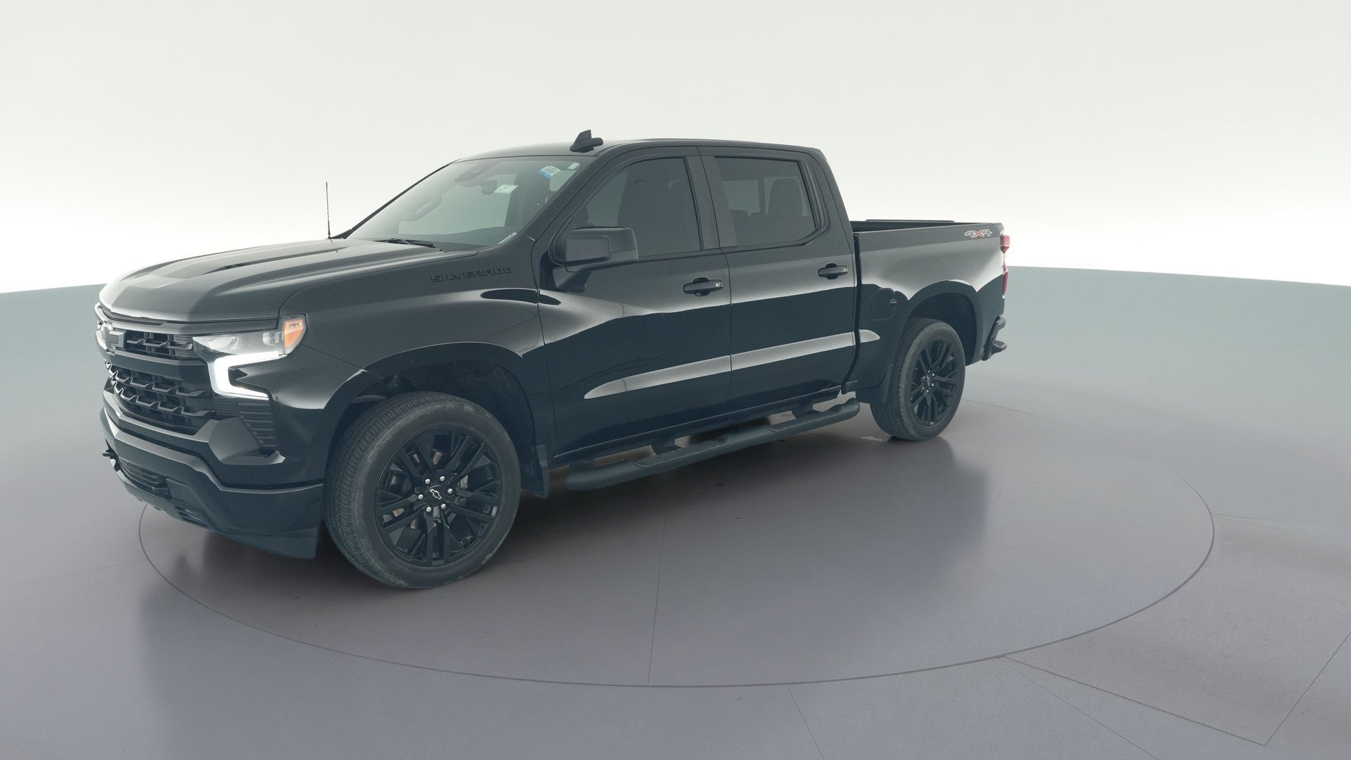 2024 Chevrolet Silverado 1500 Crew Cab vehicle photo