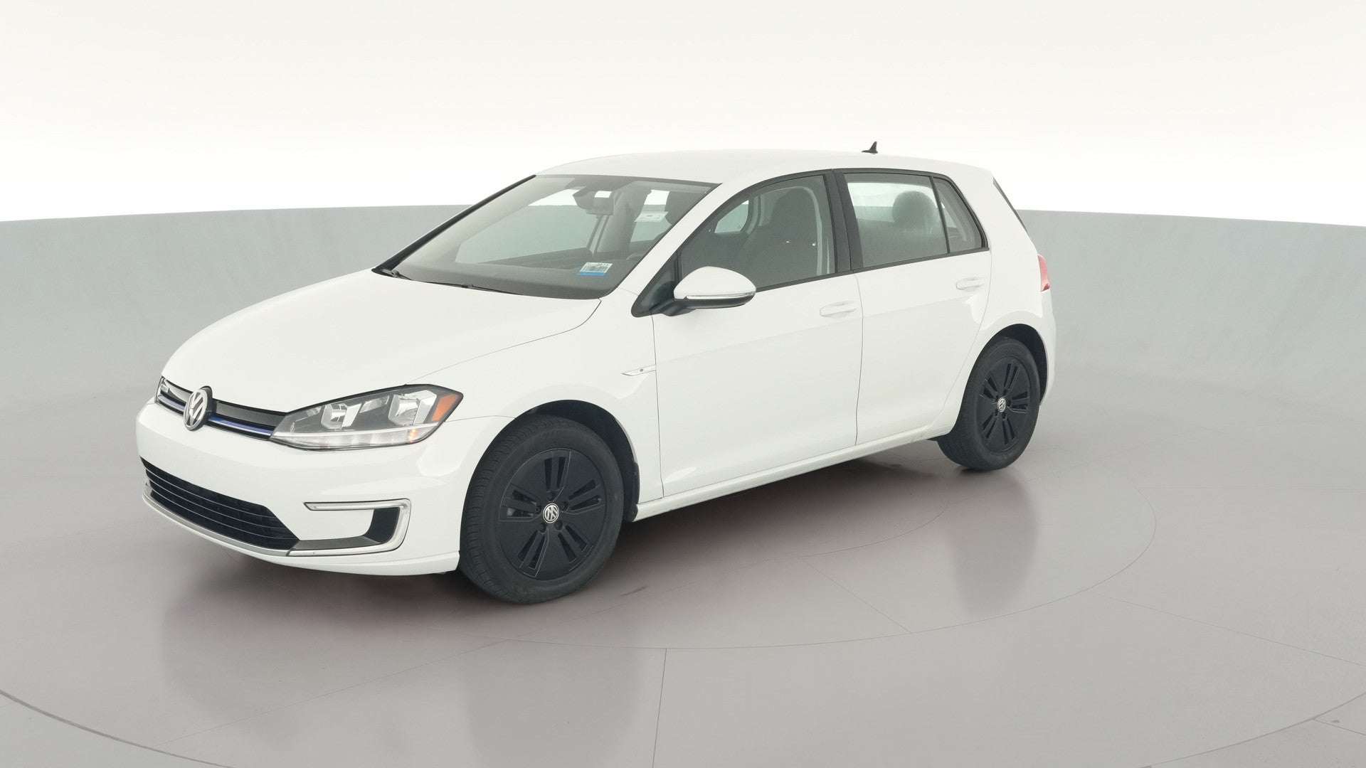 2017 Volkswagen e-Golf vehicle photo