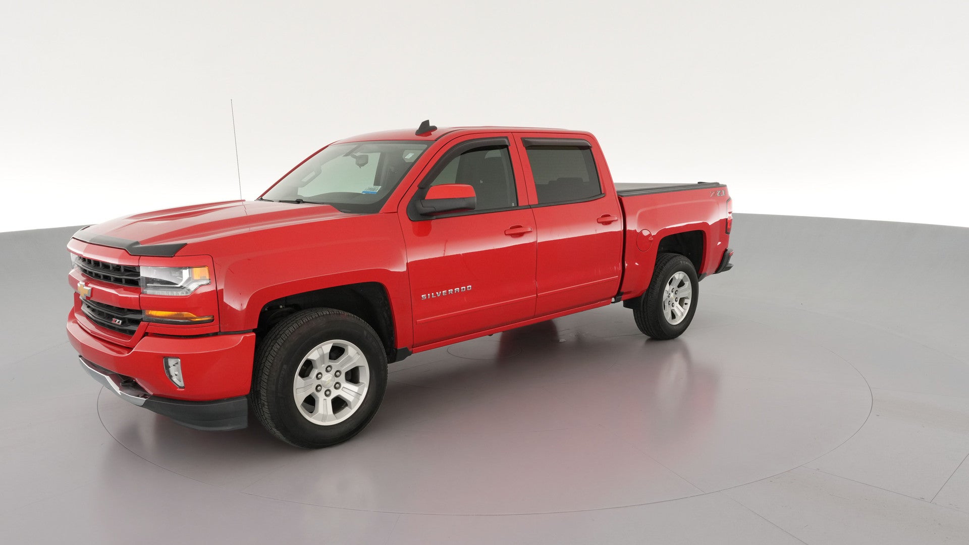 2018 Chevrolet Silverado 1500 Crew Cab vehicle photo