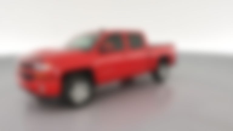2018 Chevrolet Silverado 1500 Crew Cab vehicle photo