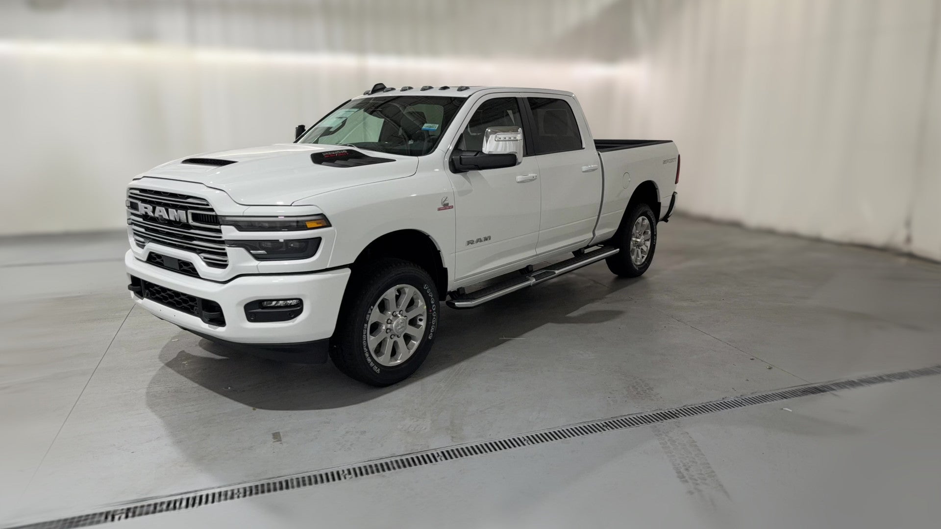 2026 Ram 2500 Crew Cab vehicle photo