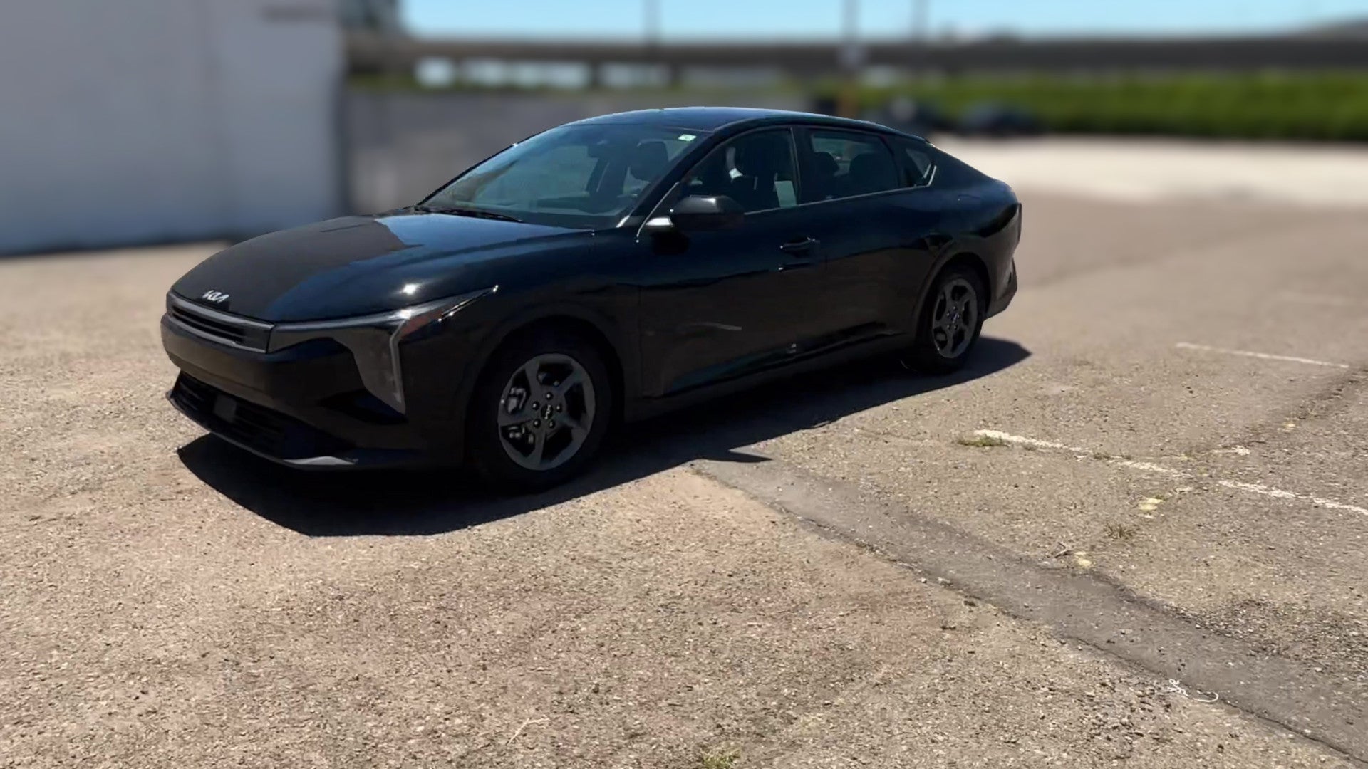 2025 Kia K4 vehicle photo