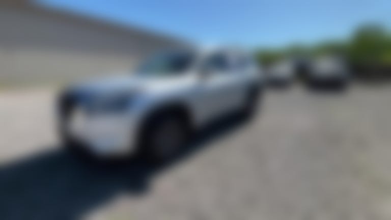2025 Nissan Pathfinder vehicle photo