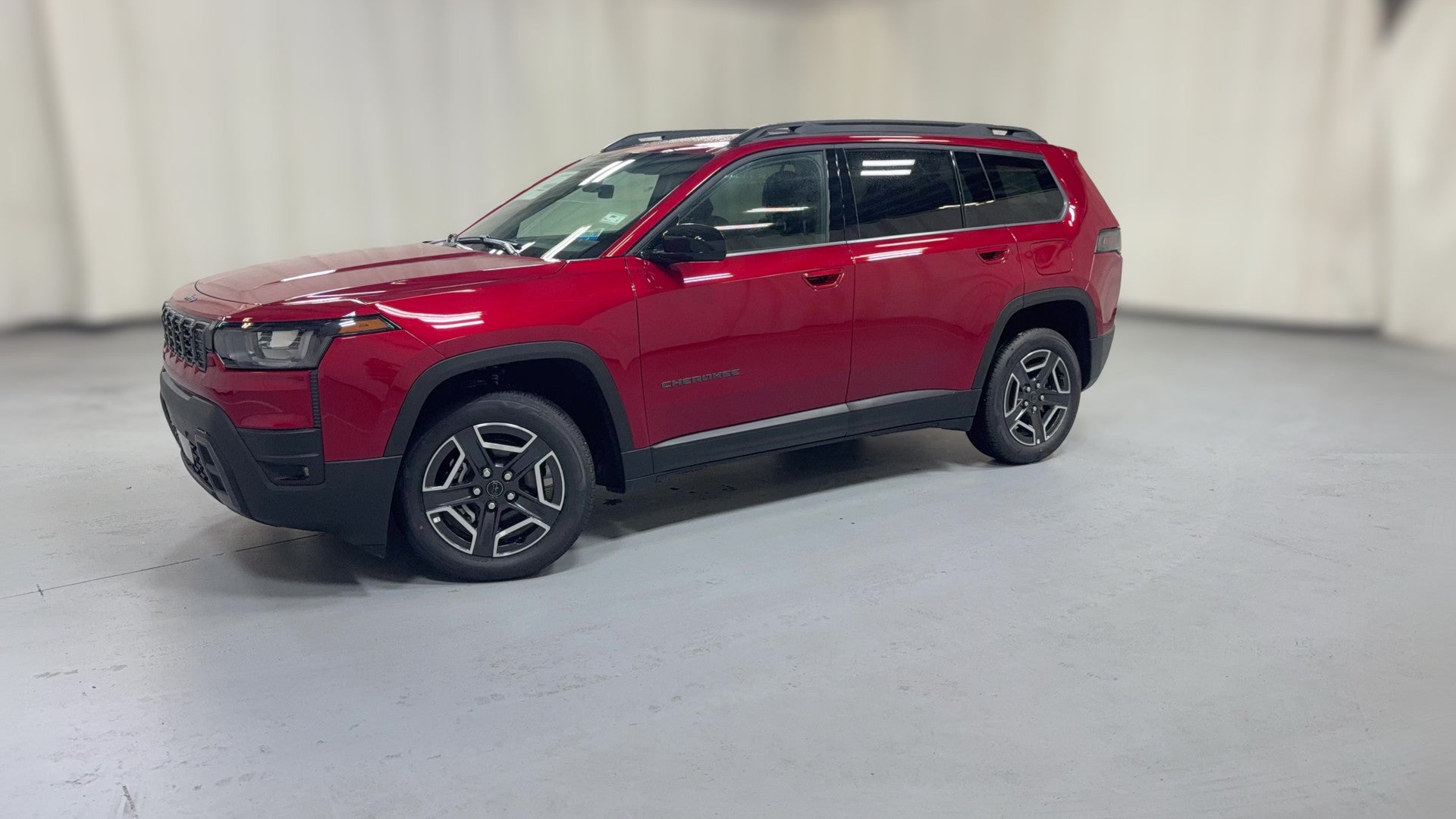 2026 Jeep Cherokee vehicle photo