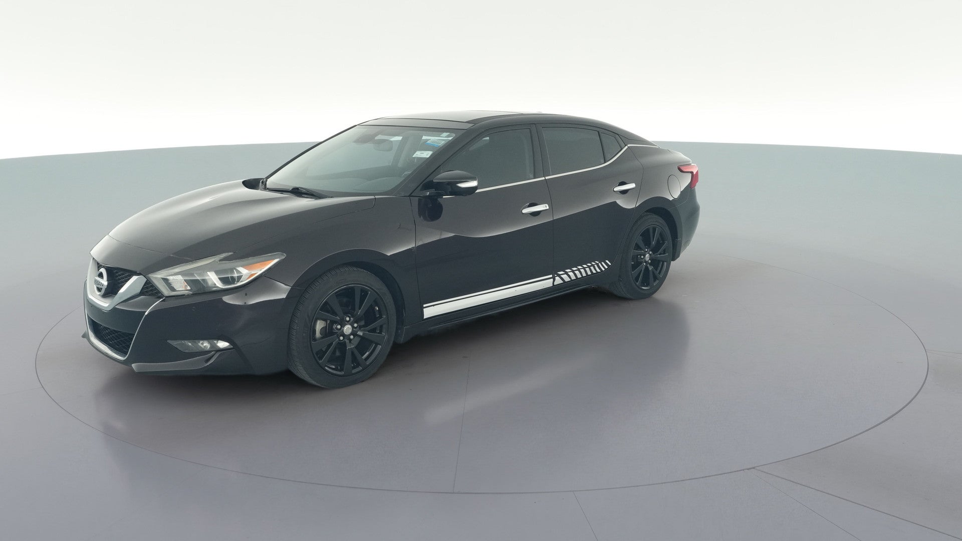 2016 Nissan Maxima vehicle photo