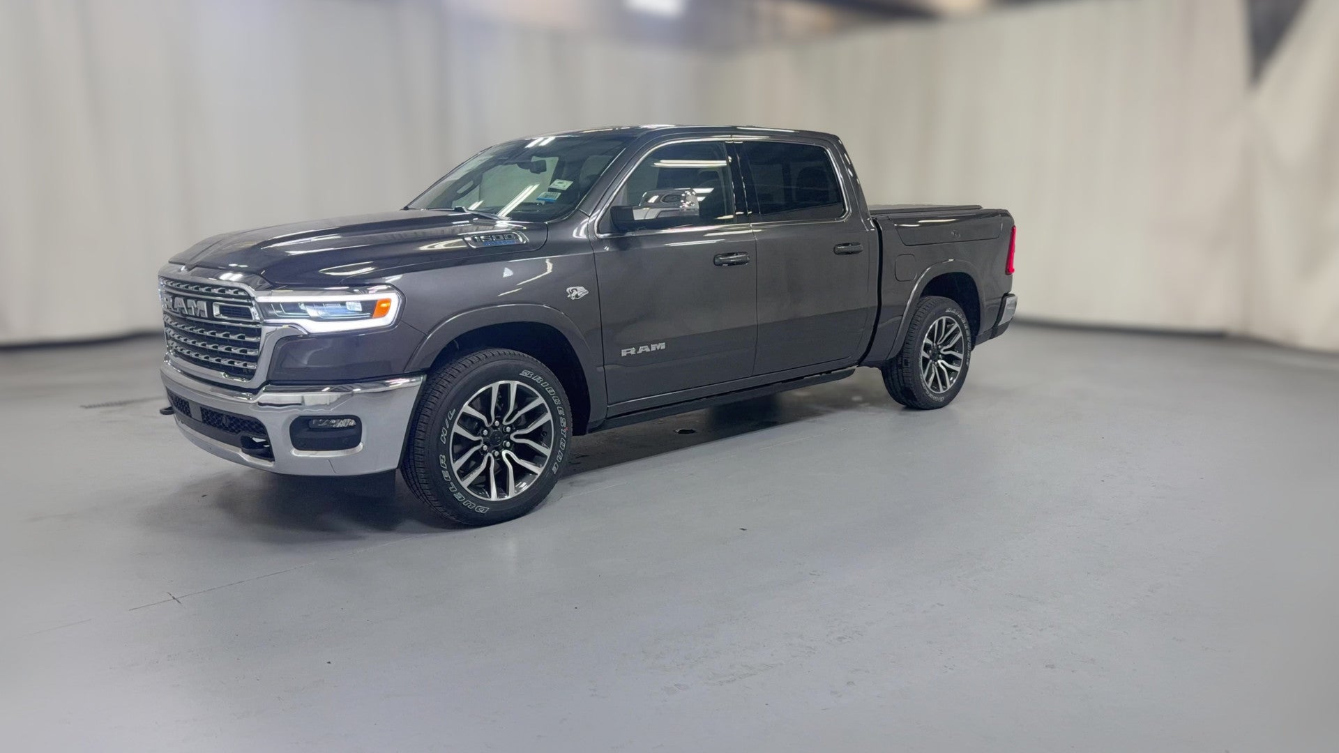 2026 Ram 1500 Crew Cab vehicle photo